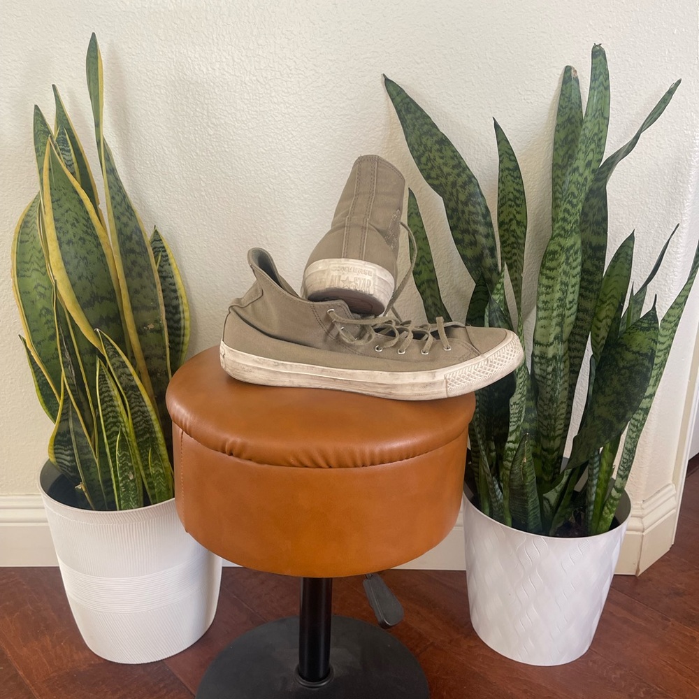 Converse High-Top Men's Sneakers in Olive Green good condition - Picture 3 of 5